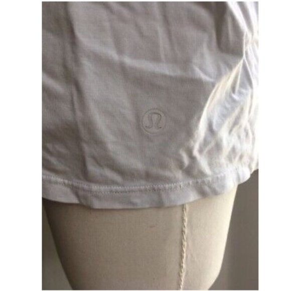 EUC LULULEMON All Yours Boyfriend Tee LA Cut Out Sleeve Size 2 Navy Vapor - Picture 4 of 4